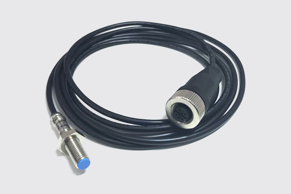 Отметчик оборотов индуктивный фото отметчик оборотов индуктивный