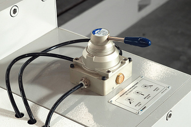 Серия АКСИС