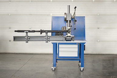 Балка для поддержки карданных валов